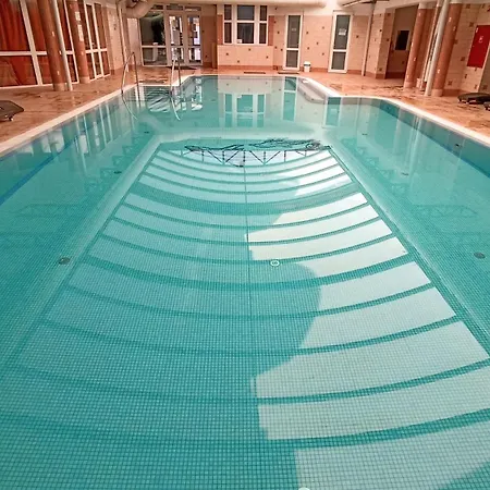 מלון דירות Daz Dunai Zalakros 3*